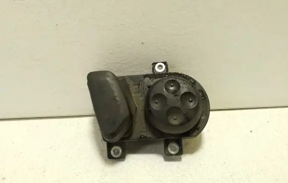 Volkswagen PASSAT B6 Seat control switch 3C0959778