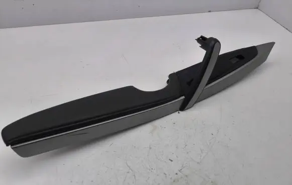 Mazda CX-7 Front door interior handle trim EH7068D4Y EH82SW450