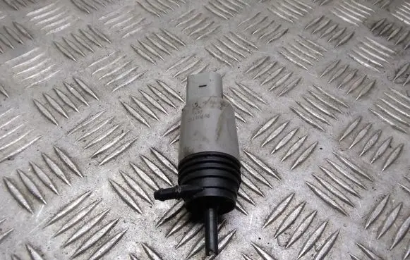 Windscreen/windshield washer pump