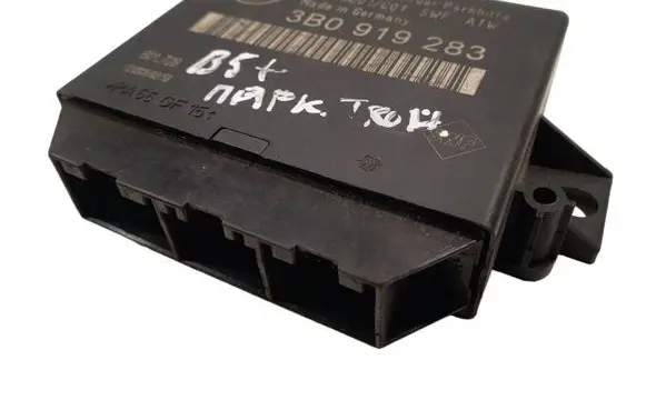 Volkswagen PASSAT B5.5 Parking PDC control unit/module 3B0919283