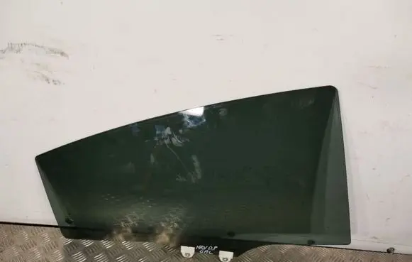 Honda HR-V Rear door window glass 43R002444