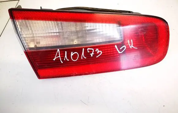 Renault Laguna II Tailgate rear/tail lights 8200002475