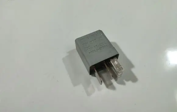 Peugeot 307 Other relay GM13100504
