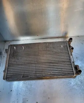 Skoda Octavia Mk1 (1U) Coolant radiator 652011