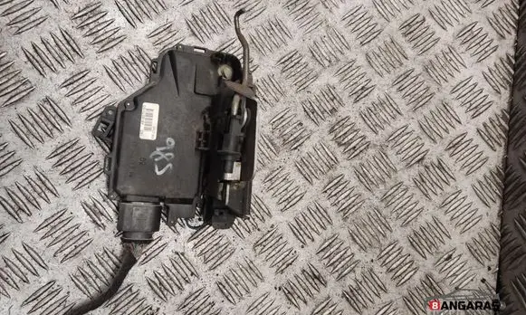 Audi A6 S6 C5 4B Front door lock 4B1837015G