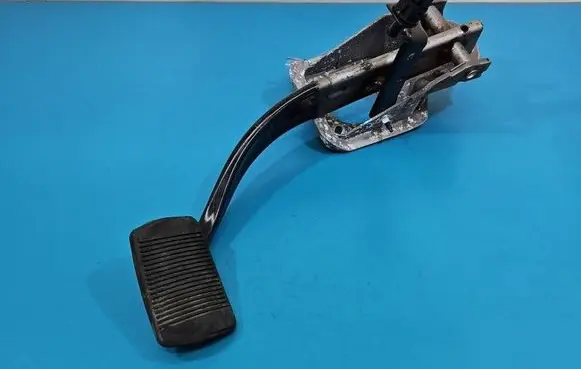Jeep Grand Cherokee Pedal assembly 68303341AE IMPRK1593001