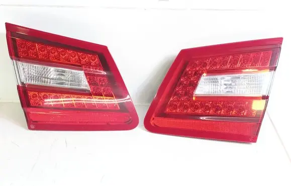 Mercedes-Benz E W212 Tailgate rear/tail lights E12729