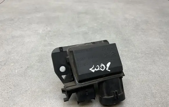 Peugeot 2008 II Heater blower motor/fan resistor 9847019780