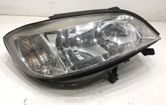 Opel Zafira A Headlight/headlamp