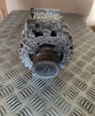 Audi A7 S7 4G Generator/alternator 06E903018J