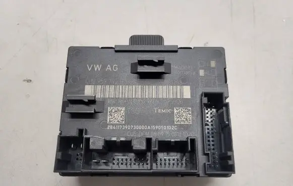 Audi A8 S8 D4 4H Door control unit/module 4H0959792H