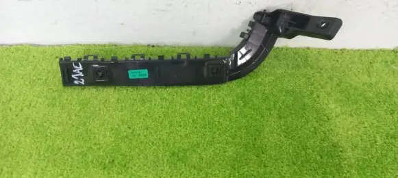 Suzuki SX4 S-Cross Rear bumper mounting bracket 71831-61M0