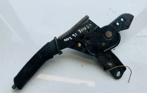 Lexus IS 200-300 Handbrake/parking brake lever assembly