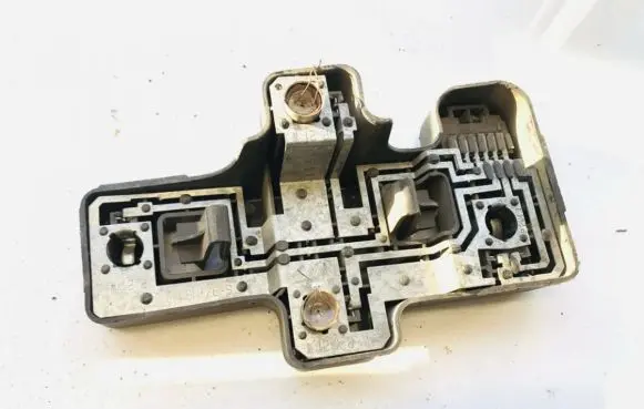 Fiat Bravo - Brava Tail light bulb cover holder 37210751s 37.210.751s