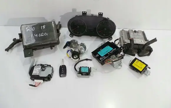 KIA Rio Engine ECU kit and lock set 0281033502 391602A430