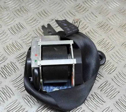 Volvo V60 Rear seatbelt 39823323 624324600