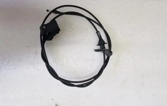 Chevrolet Camaro Engine bonnet/hood lock release cable 