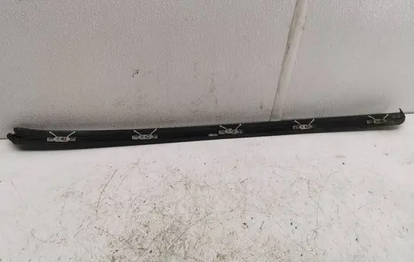 Volvo XC60 Windshield trim 31297723