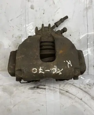 Volvo XC60 Front brake caliper