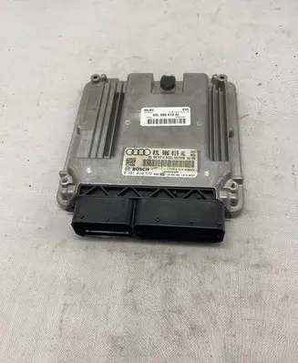 Audi A4 S4 B8 8K Engine control unit/module 03L906019AL 0281016572