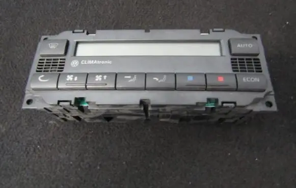 Volkswagen PASSAT B5 Climate control unit 3b1907044k