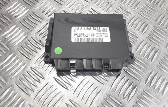 Mercedes-Benz E W211 Parking PDC control unit/module A2115457332