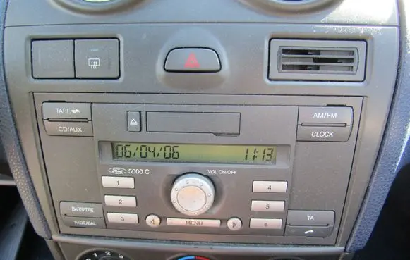 Ford Fiesta HiFi Audio sound control unit 
