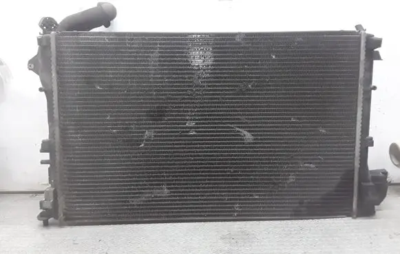 Opel Signum Coolant radiator 870824G