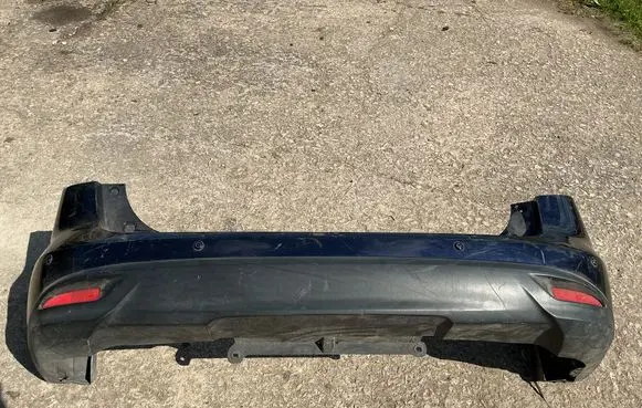 Mazda 5 Rear bumper C51350221