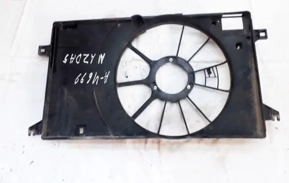 Mazda 5 Radiator cooling fan shroud