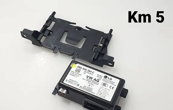 Volkswagen PASSAT B8 Other control units/modules 5NA035284C 807VAX73312