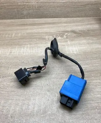 Volkswagen PASSAT B7 Fuel injection pump control unit/module 3C0906093C