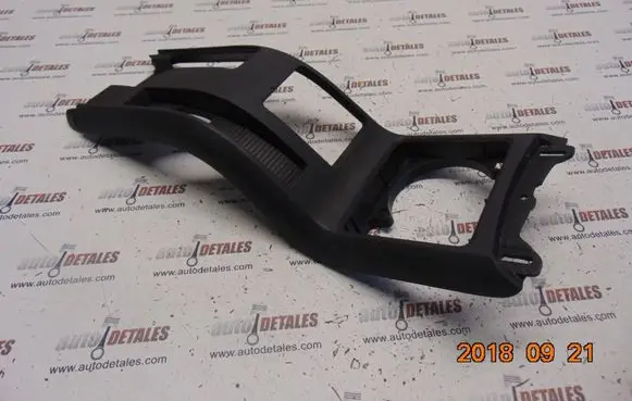 Mercedes-Benz A W169 Other center console (tunnel) element A1696800607