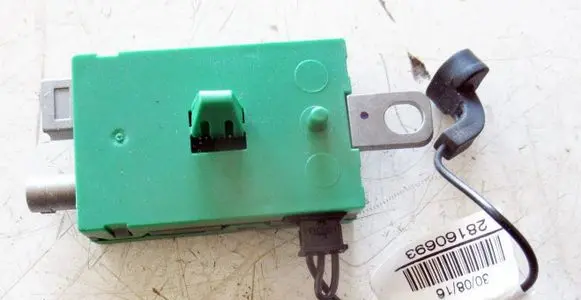 Ford Focus Antenna control unit 7CP1-18C847-UA 20161101