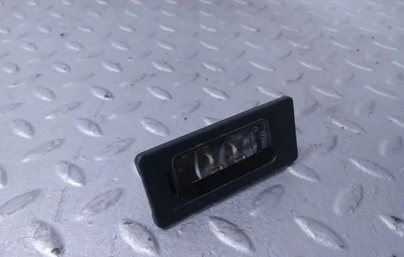 Volkswagen PASSAT B8 USA Number plate light 3AF943021A