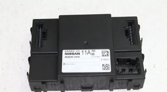 Nissan X-Trail T31 Comfort/convenience module 284B2JD
