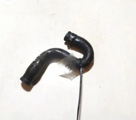 Audi A4 S4 B5 8D Engine coolant pipe/hose