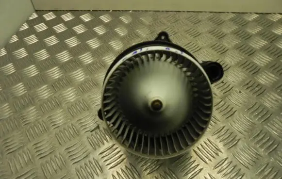 Ford Ecosport Heater fan/blower AV1119846BB T3143