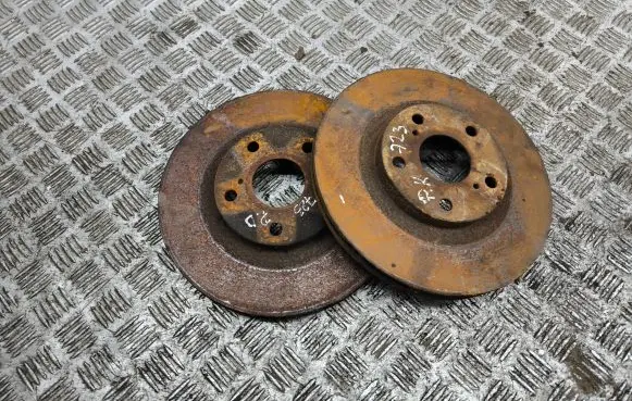 Toyota Corolla Verso AR10 Front brake disc