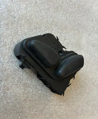 Mercedes-Benz E W211 Seat control switch 2108213851 03463815 A2108213851