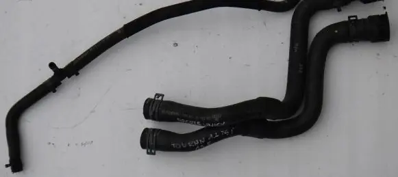 Volkswagen Touran II Engine coolant pipe/hose 3251063