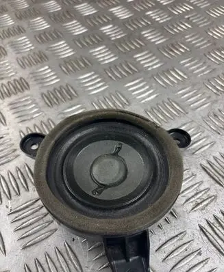 Audi A8 S8 D4 4H Front door speaker 4H0035397