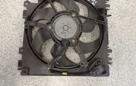Nissan Micra Air conditioning (A/C) fan (condenser) 