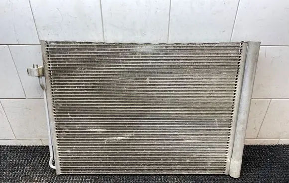 A/C cooling radiator (condenser)