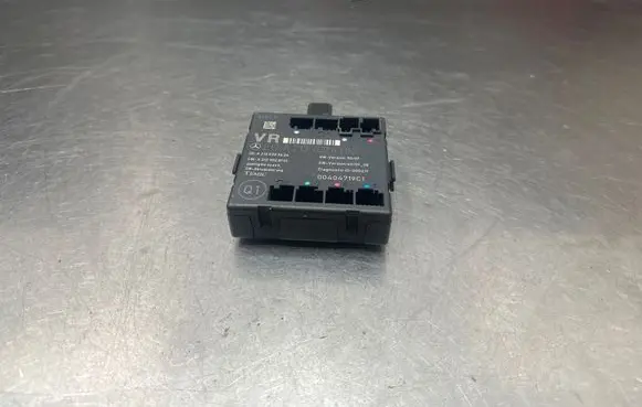 Mercedes-Benz E W212 Door control unit/module A2129004302 A2128203626 A2129028101