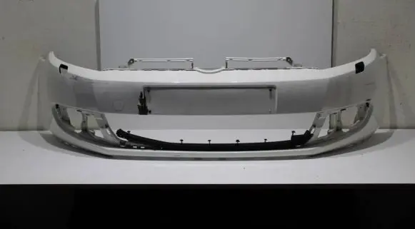 Volkswagen Golf VI Front bumper 5K0807221 5550000