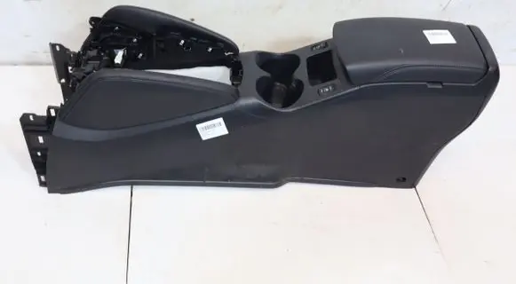 Nissan Qashqai Center console 