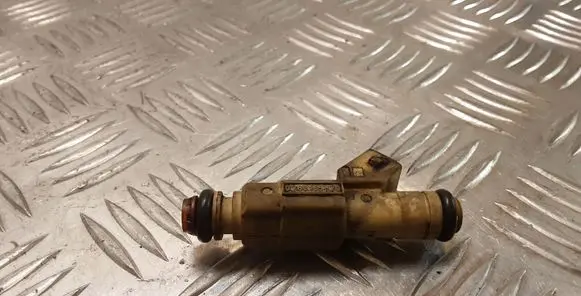 Ford Focus Fuel injector 988FEA 0280155820