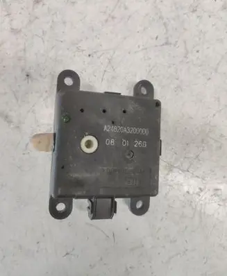 Nissan Qashqai+2 Air flap motor/actuator A24820A3200000