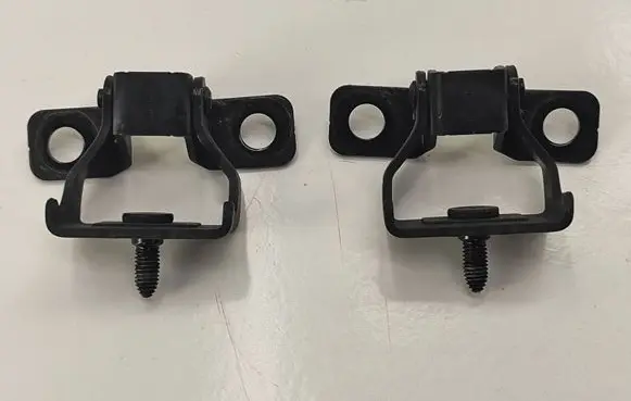 Peugeot 308 Tailgate/trunk/boot hinge 9677830180